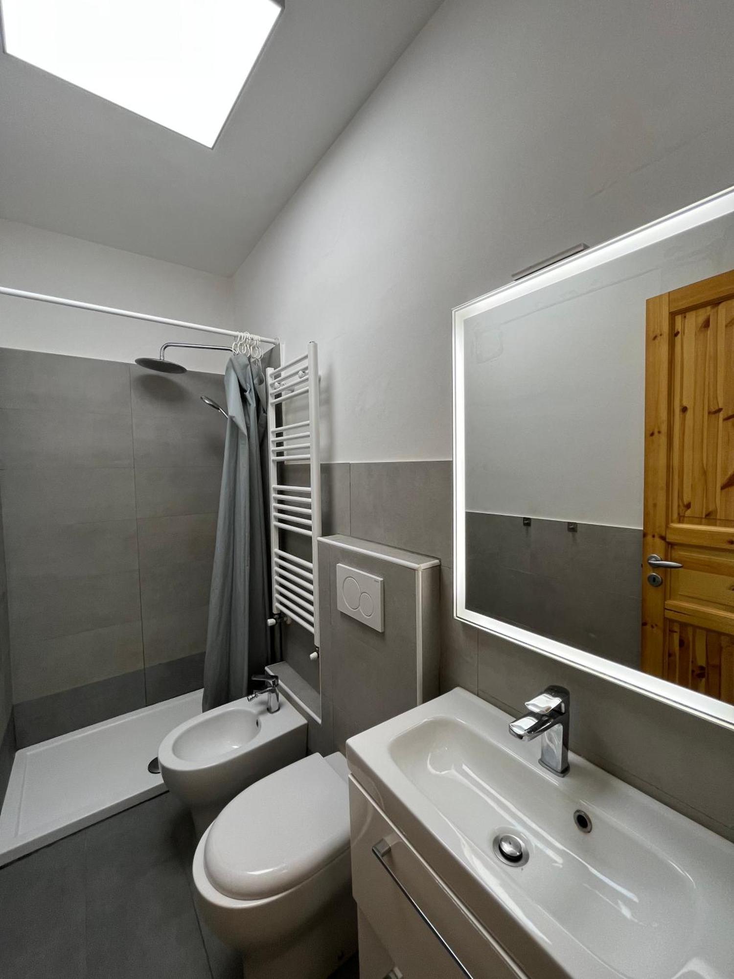 Grattacielo Rooms ตูริน ภายนอก รูปภาพ