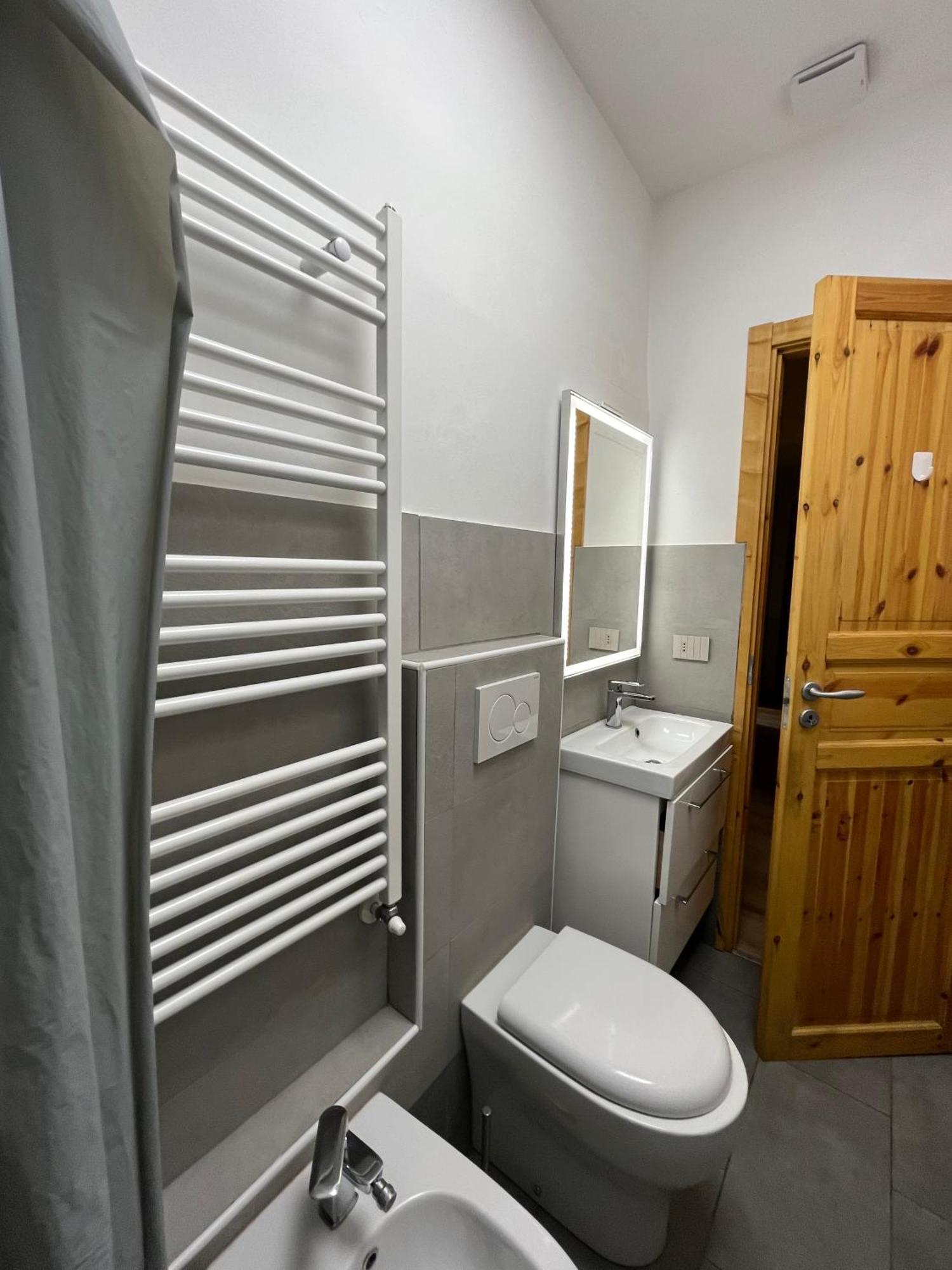 Grattacielo Rooms ตูริน ภายนอก รูปภาพ